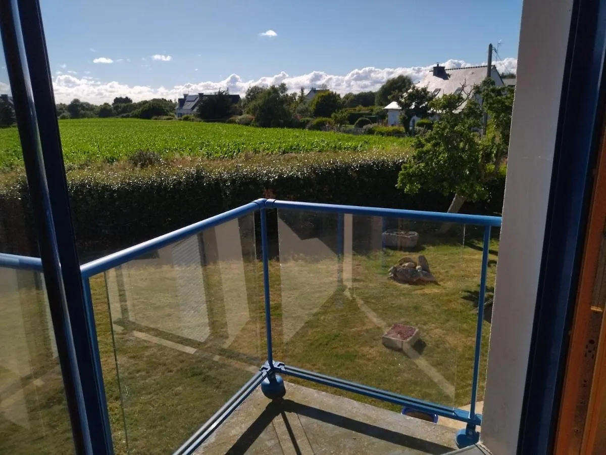 Holiday home Maison Familiale Jardin A 700M Des Plages Ty Nowen Tregunc France
