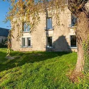  Hébergement de vacances Kervarch - Ancienne Maison De Ferme à 5 Km De La